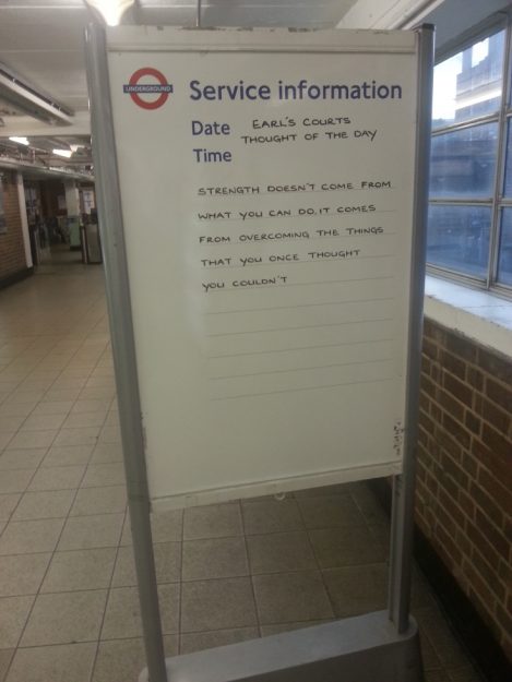 earl's court tube station